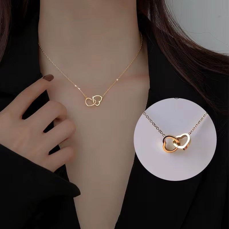 Collier pendentif double cœur _or plaqué